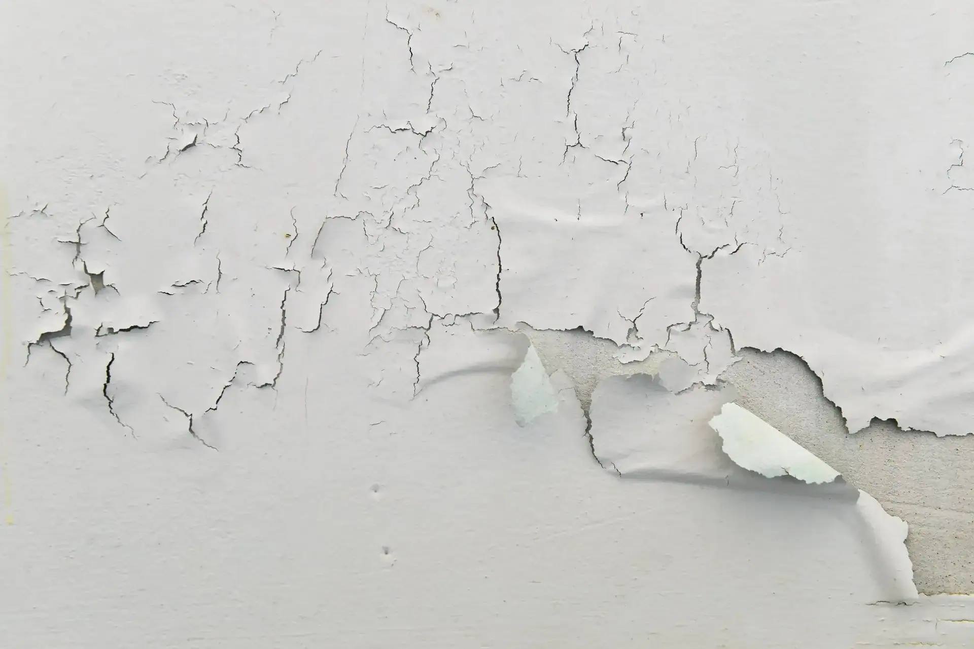 Paint Is Peeling or Cracking